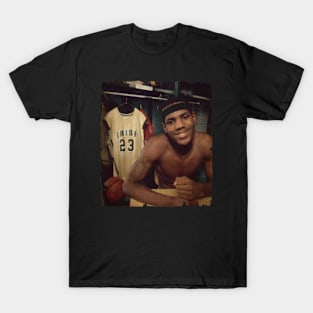 Young Lebron James Vintage T-Shirt